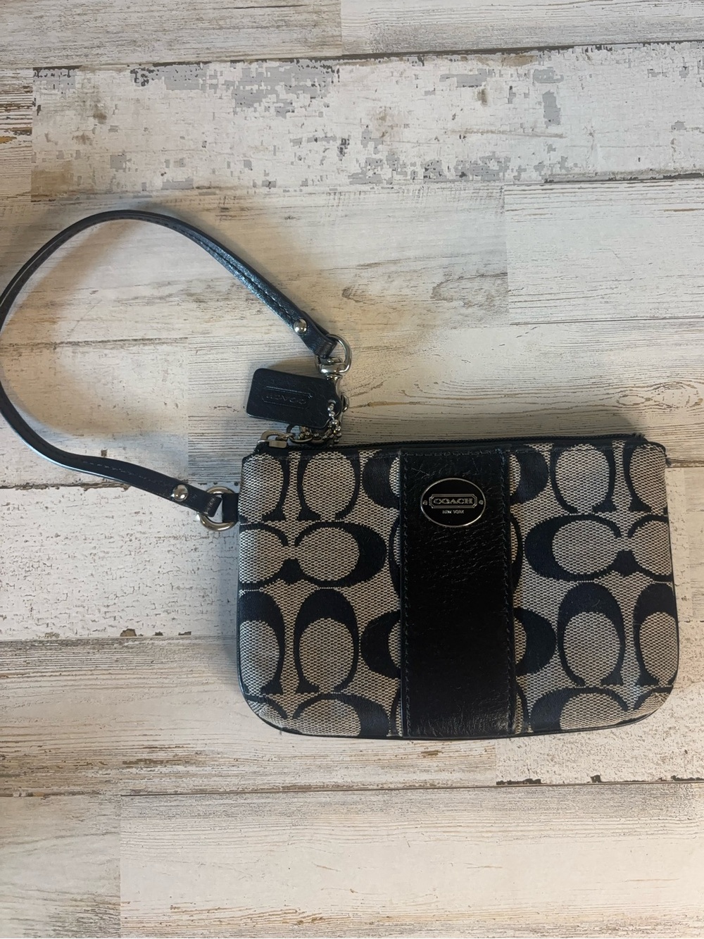 Coach Signature Canvas Wristlet Zippered Coin Wallet Black/White/Beige y2K 4x6 - Picture 8 of 11